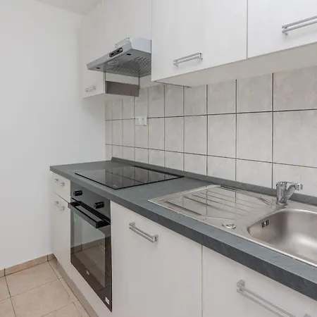 House Lucic Zaton (Zadar)